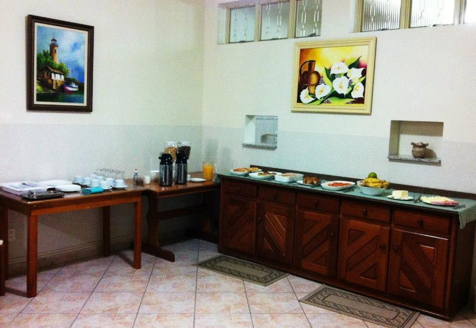 Hotel Perez Pouso Alegre Exteriér fotografie